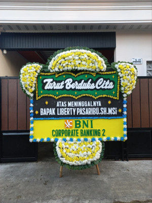 Papan Bunga Duka di Temon Kulon
