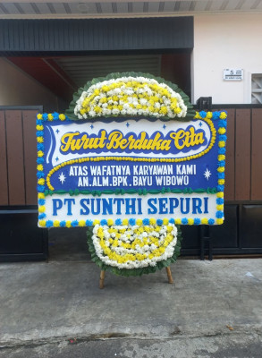 Papan Bunga Duka di Temon Kulon